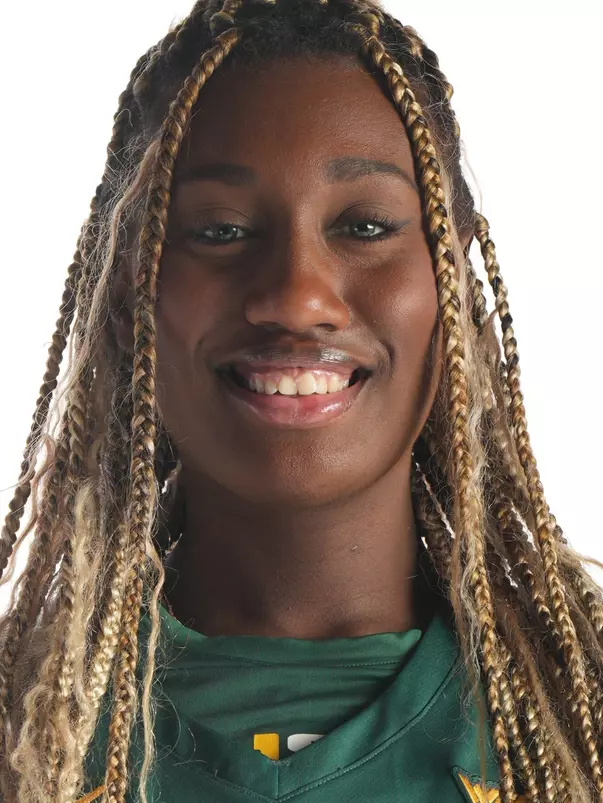 Lorena Barbosa Headshot