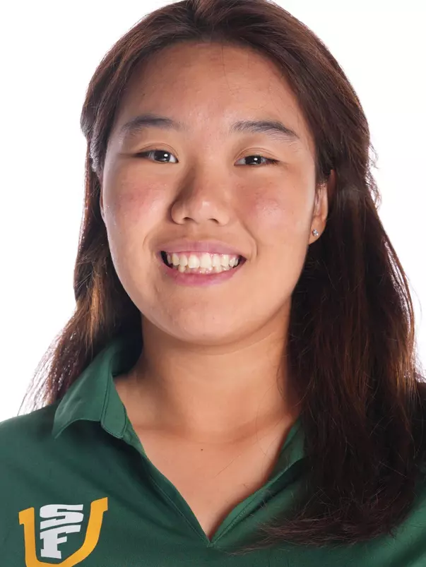 Yvonne Shang Headshot