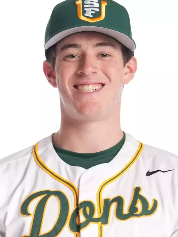 Hunter Holzemer Headshot 2025