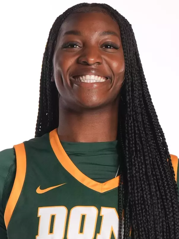 Candy Edokapaigbe Headshot 2025-26