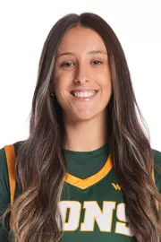 Mara Neira Headshot 2025-26