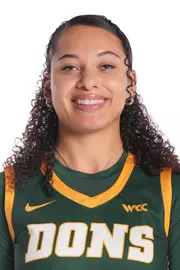 Meghan McIntyre Headshot 2025-26