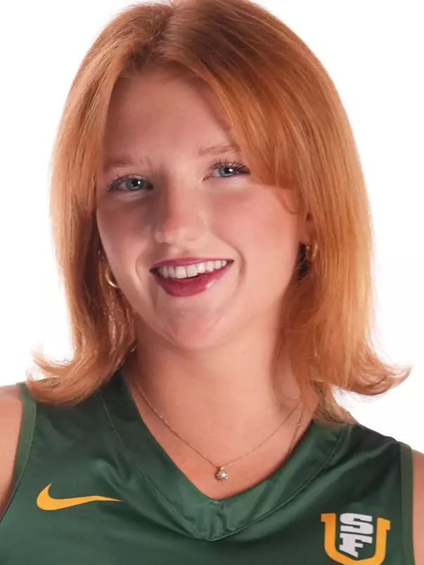 Maeve Bailey Headshot 2025