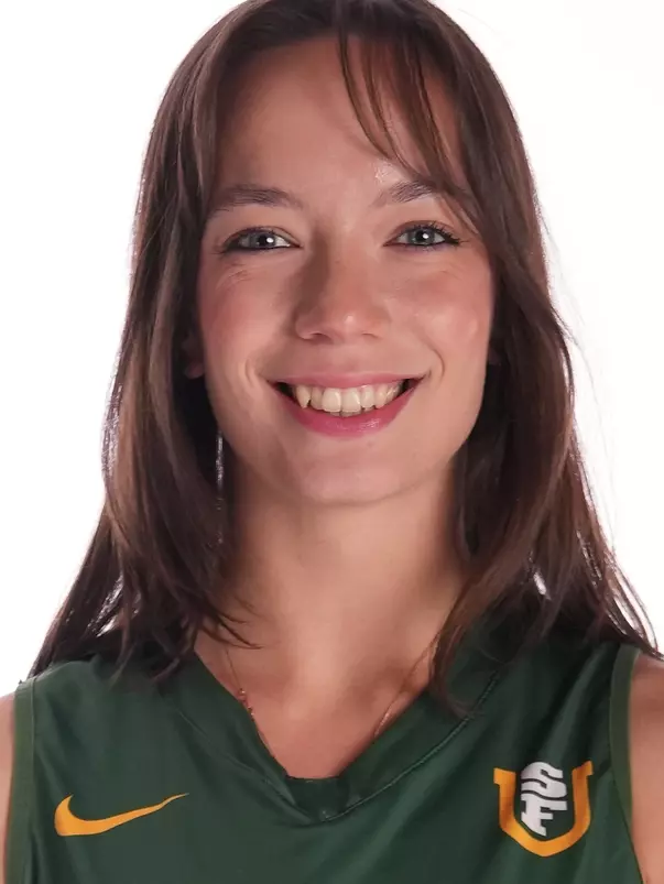 Cagla Bengi Headshot 2025