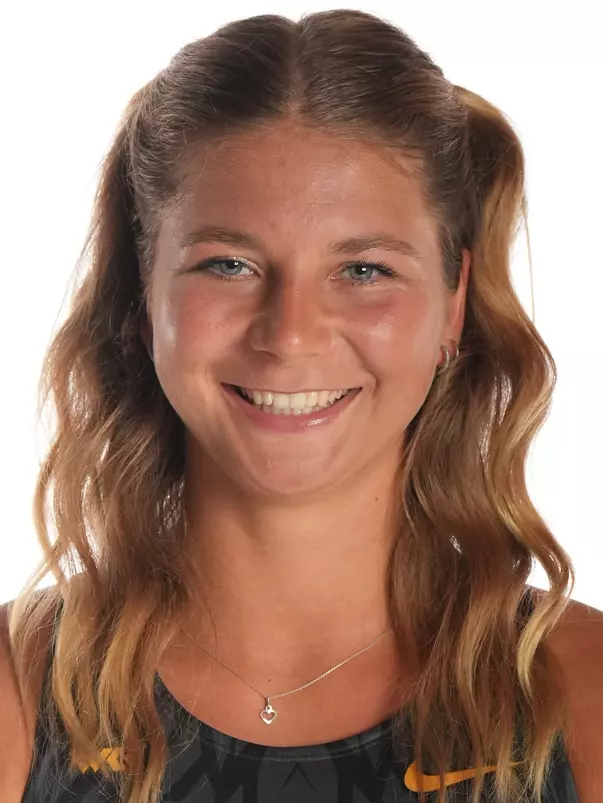 Emílka Chrastinová Headshot 2025-26