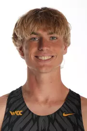 Enzo Queirolo Headshot 2025-26