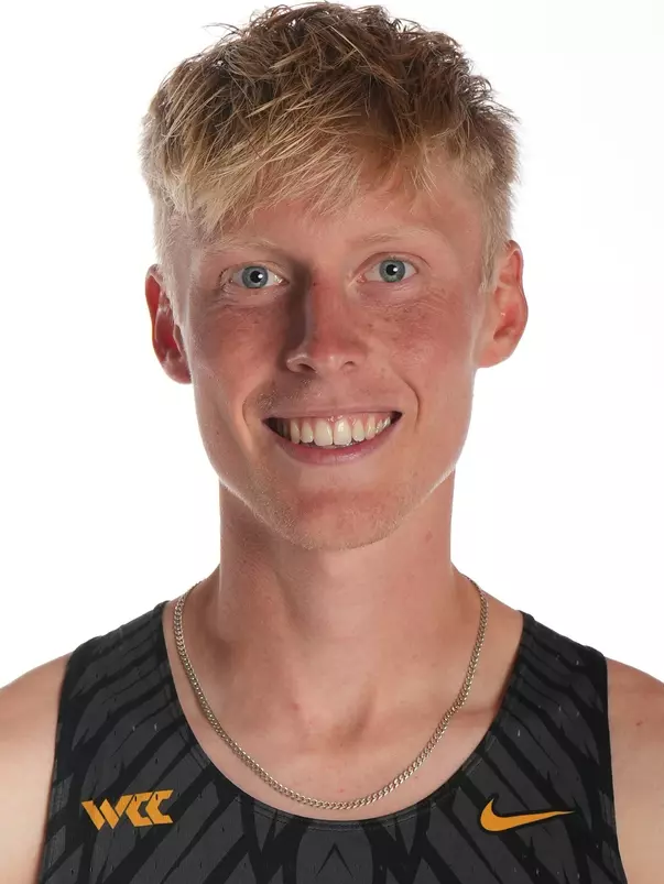 Ethan O'Shea Headshot 2025-26