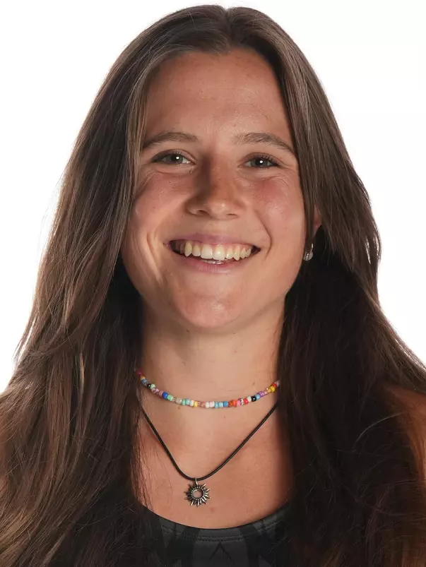 Kamilla Vanadzina Headshot 2025-26