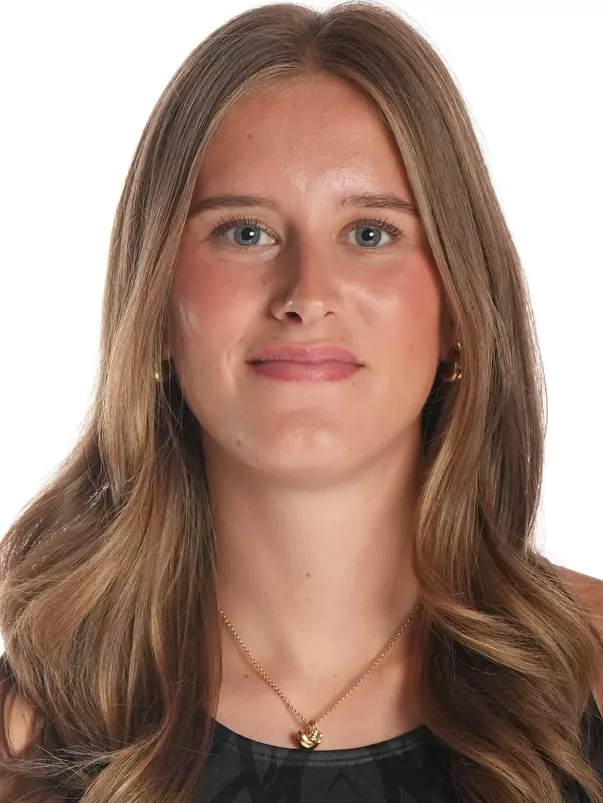 Lily Bosemark Headshot 2025-26