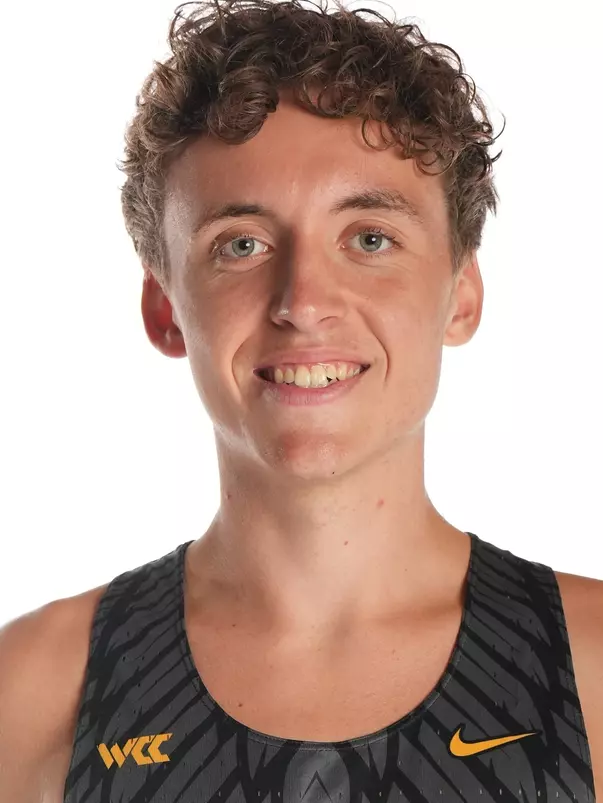 Moses Andrews Headshot 2025-26