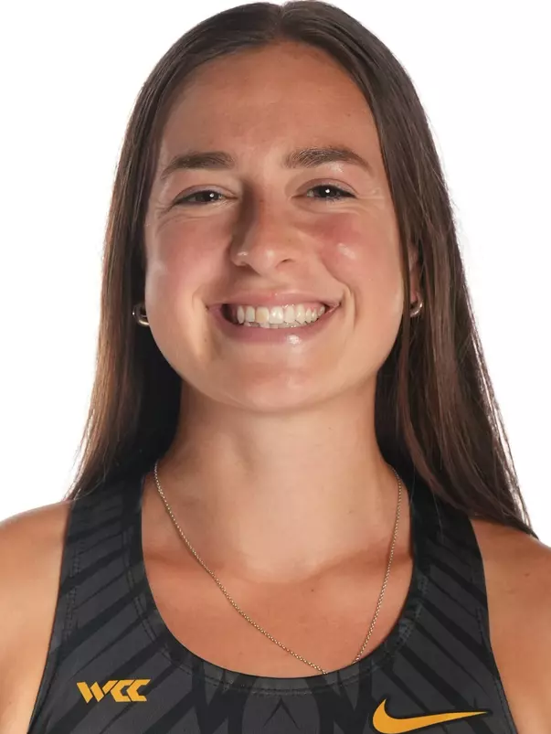 Poppy Martin Headshot 2025-26