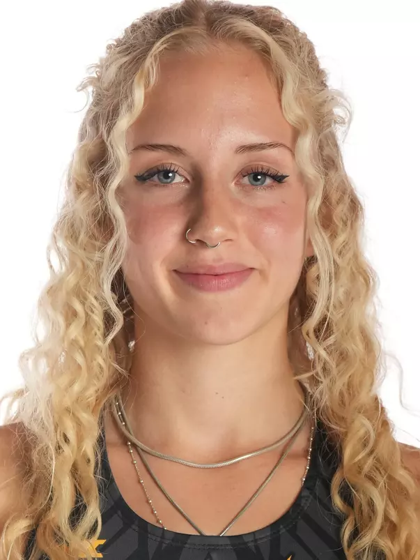 Rae Lafay Headshot 2025-26