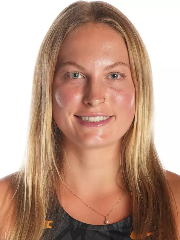 Reese Tucker Headshot 2025-26