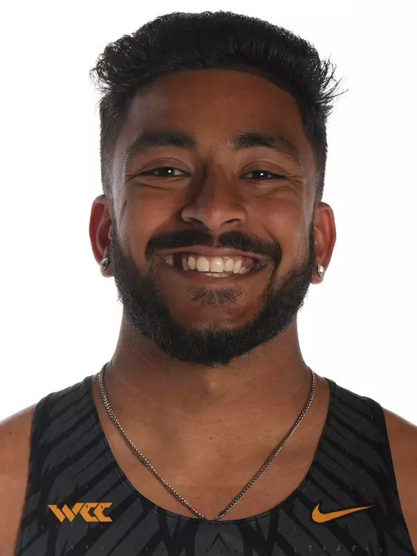 Sahil Raj Headshot 2025-26