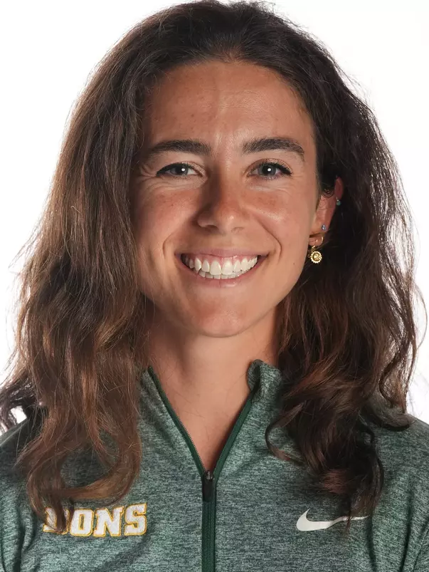 Sierra Brill Headshot 2025-26