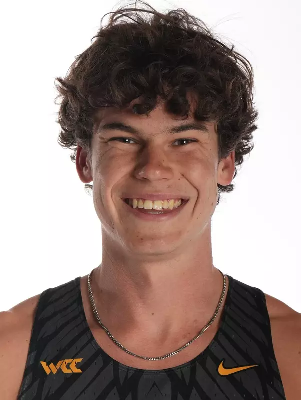 Trevor Deane Headshot 2025-26