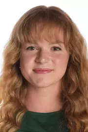 Heidi Henry Headshot 2025