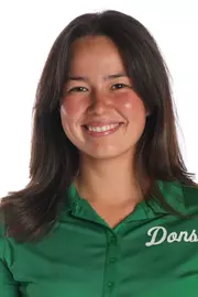 Jolie Chee Headshot 2025-26