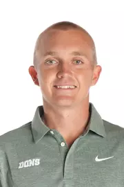 Svante Palmgren Headshot 2025-26