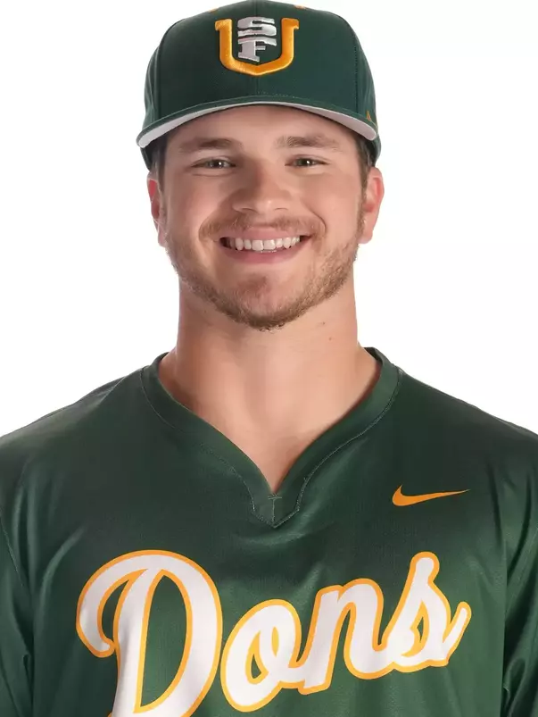 Eddison Esquivel Headshot 2026