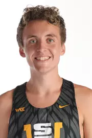 XC Moses Andrews Headshot 2026