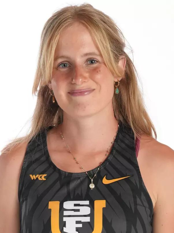 XC Sophie Connolly Headshot 2026