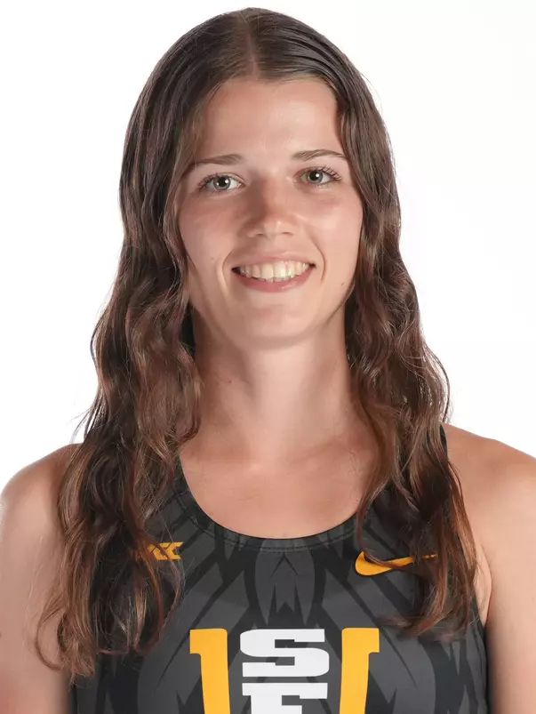 XC Ava Garnys Headshot 2026
