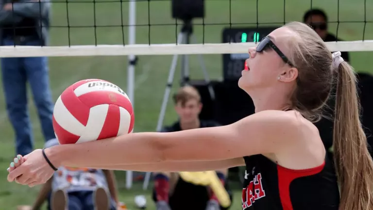 Beach Volleyball Falls to Oregon and No. 19 Arizona State