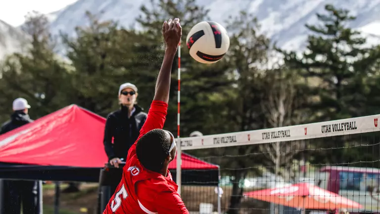 Beach Volleyball Falls to No. 20 Stanford and No. 5 Hawaii
