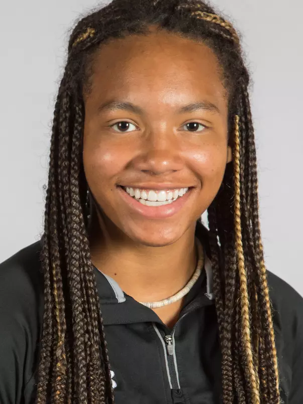 McCloy_Makenna_XCTF_KM20_1 (Cropped)