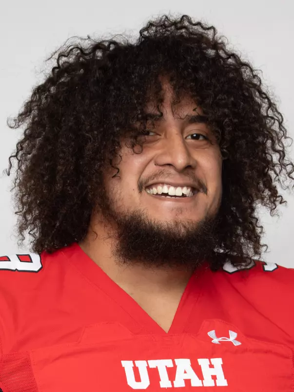 moala_viane_2020_21_m_footbl_headshots_0886