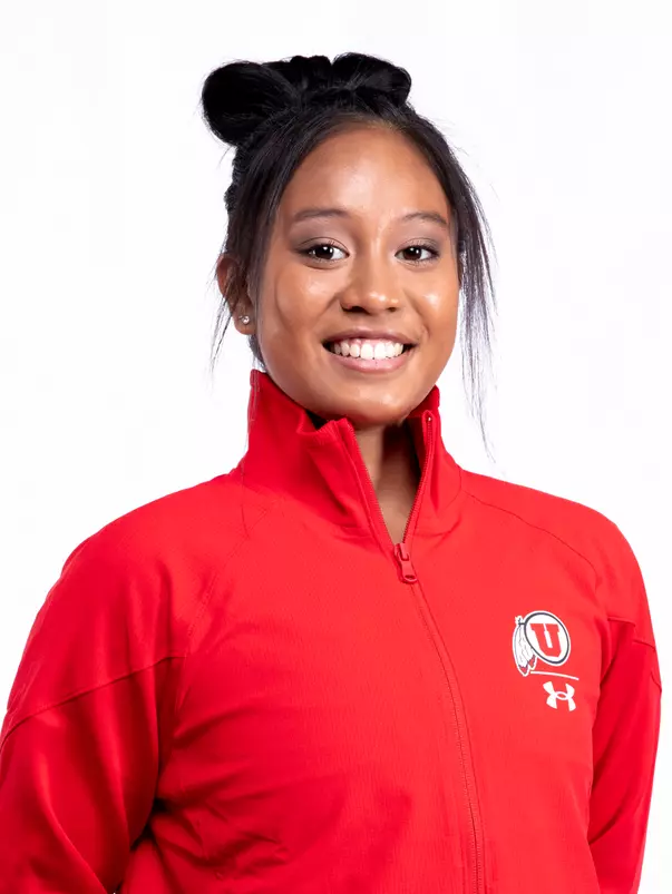 Alani Sabado 2021 Headshot