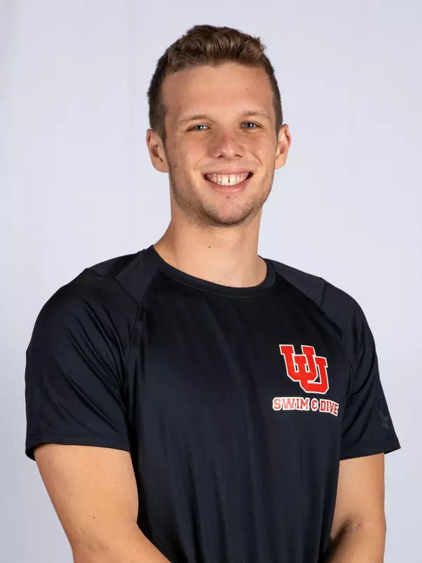 Noah Carlson 2021 Headshot