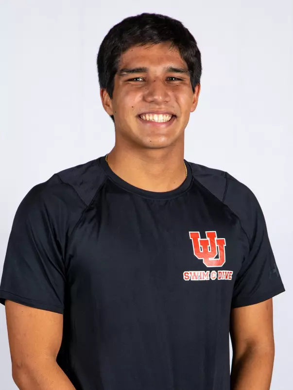 Micah Ginoza 2021 Headshot