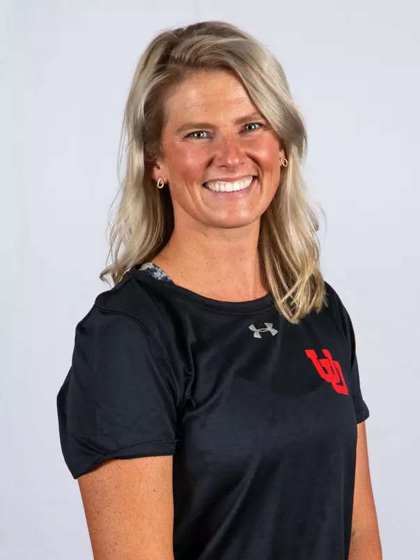 Michele Lowry 2021 Headshot