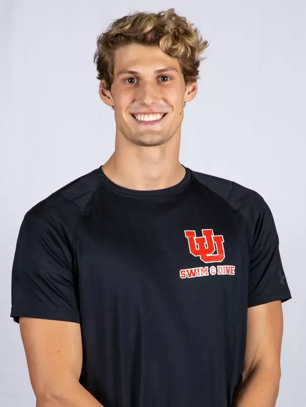 Parker McOmber 2021 Headshot