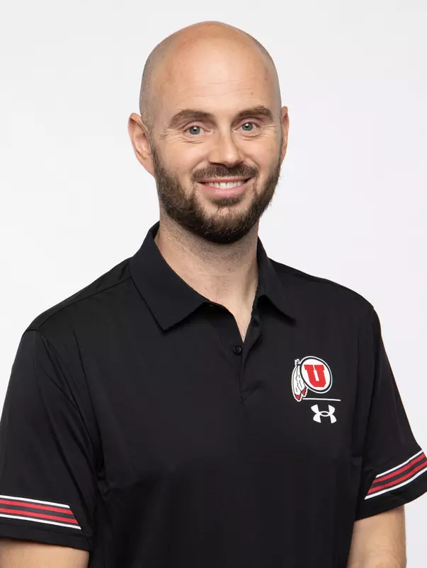 Roeland Brateanu 2021 Headshot