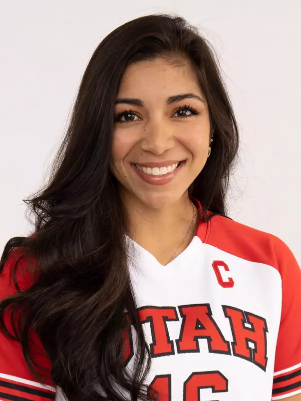 Alyssa_Barrerra_headshot