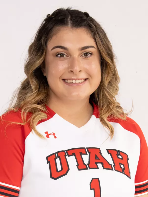 Sydney_Sandez_headshot