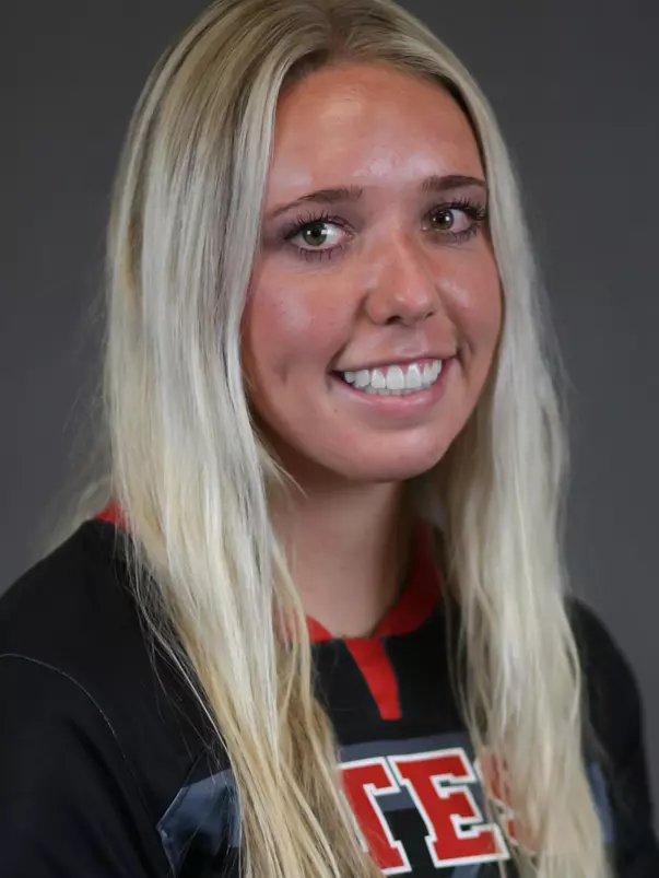 Roberts_Sidney_WSOC_Headshots__FG21_1