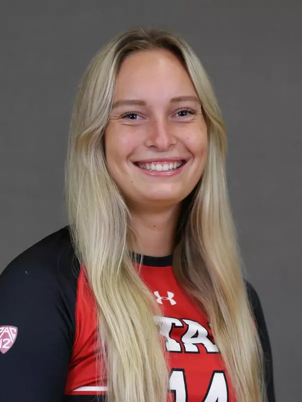 Megan Yett - VB Headshot 2021