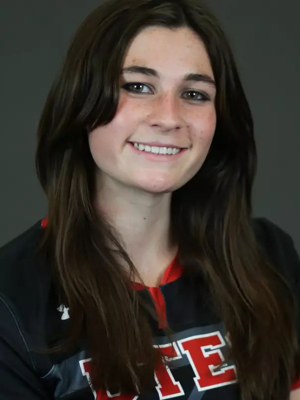 Doilney_Makenna_WSOC_Headshots_ FG21_1 (Cropped)