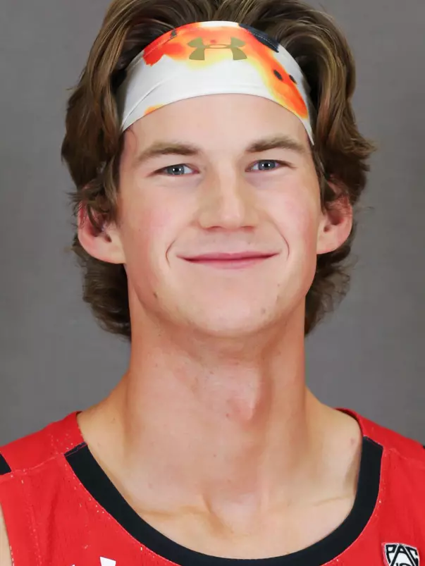 Carlson_Branden_MBB_Headshot_FG21_3_Cropped_.jpg