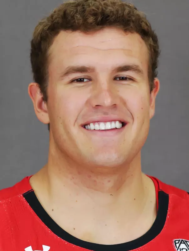 Creer_Harrison_MBB_Headshot_FG21_2_Cropped_.jpg