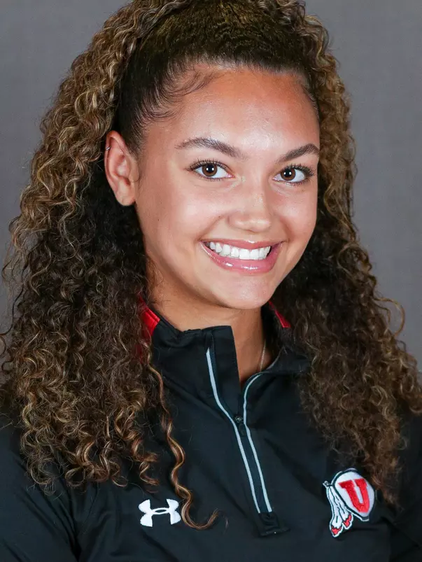 Gates_Delaney_XCTF_Headshots_FG21_1_Cropped_.jpg