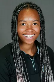 McCloy_McKenna_XCTF_Headshots_FG21_1_Cropped_.jpg