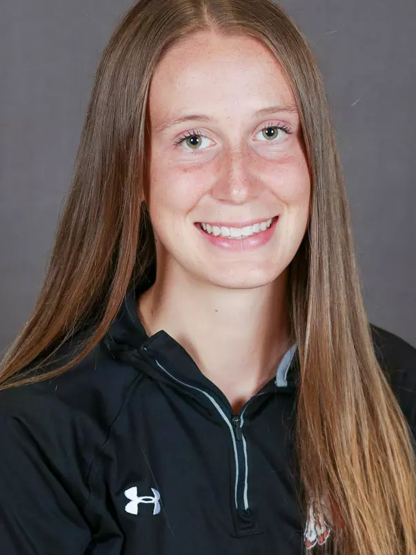 Peterson_Lauren_XCTF_Headshots_FG21_1_Cropped_.jpg