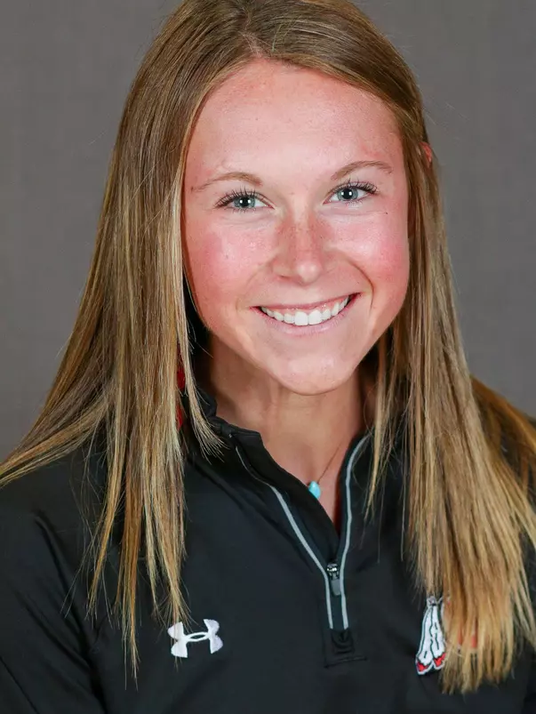 Venters_Emily_XCTF_Headshots_FG21_1_Cropped_.jpg