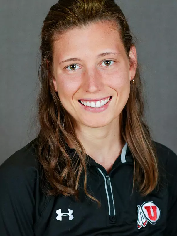 van_Onselen_Lisha_XCTF_Headshots_FG21_1_Cropped_.jpg