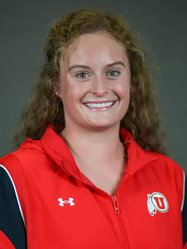 Elise Beller 2022 Headshot